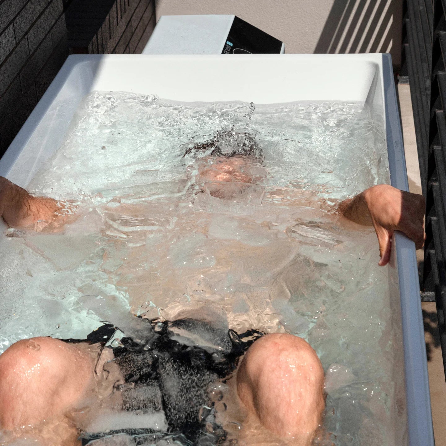 3 Person Traditional Sauna & Acrylic Plunge